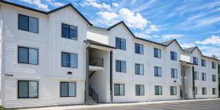 51st Street Apartments Gallery 4
