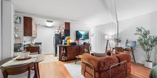 224-30 W RITTENHOUSE SQUARE Gallery 12
