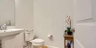 2596 NEABSCO COMMON Place Gallery 29