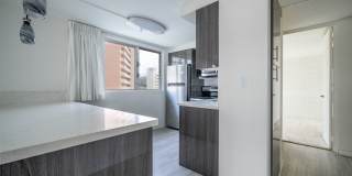 $2500.00 | 2br/1ba Condominium in Lakeview Sands Gallery 13