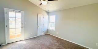 Charming 3 bedroom, 2.5 bath home in Northeast El Paso! Gallery 25