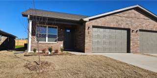 Nice Newer Duplexes Near XNA and Bentonville Gallery 11
