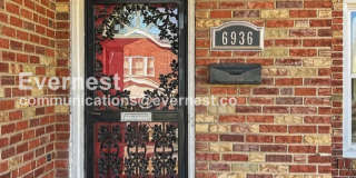 6936 Melrose Avenue Gallery 2