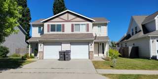 1214 Forsythia Avenue Gallery 1