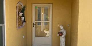 Beautiful Over Sized TURNKEY SEASONAL 2 bed 2 bath Rental on Golf Course in Polo Ridge Gallery 3