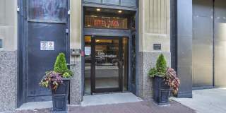 26 E 6th St Gallery 27