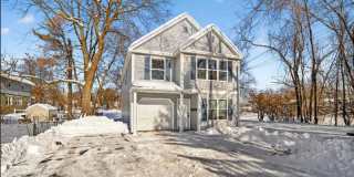 13 Sligo Street - 2 Gallery 14