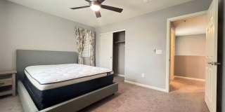 Beautifully upgraded house in Summerlin Gallery 32