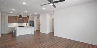 The Pullman Luxury Apartment Homes Gallery 81