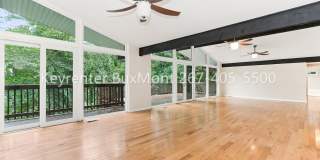 Bright and spacious single-family home with tons of windows, vaulted ceilings, and skylights Gallery 1