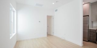 Modern Luxury Living in the Heart of Spaulding Square Modern Luxury Living in the Heart of Spaulding Square Gallery 11