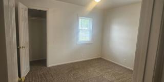 3-bedroom, 1-bath Gallery 5