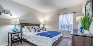 Willowdale Crossing Gallery 12