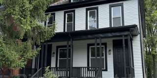 1524 Franklin Avenue Gallery 1
