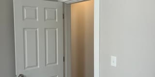 2Br apartment in (duplex) 1st floor Gallery 9