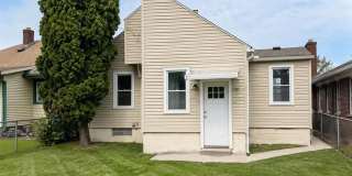 557 WHITE Avenue Gallery 2