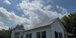 Your perfect 4-bed / 2-beth home in Elizabethton awaits! $2400 Gallery 5