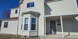 285 S Gift St Gallery 32