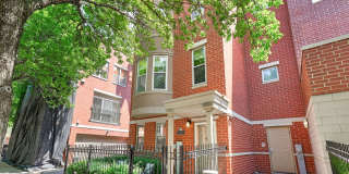 1409 N Burling Street Gallery 1
