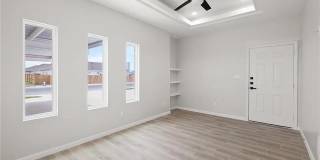 9206 N 56th Lane Gallery 3