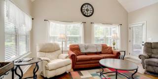 520 Equinox Loop Gallery 13