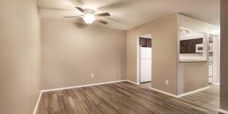 Waterford Square Gallery 11