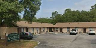 Spacious 2-bedroom, 1-bath apartment available now! Gallery 1