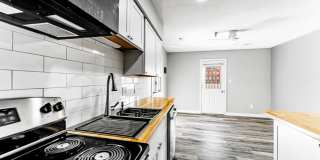 303 1st Street - D Gallery 3