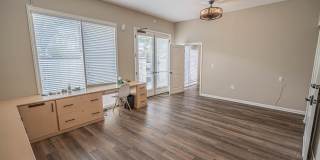 Unique 4-Bedroom, 3-story Live/Work Townhouse in the lushly landscaped Villa Metro Community! Gallery 9