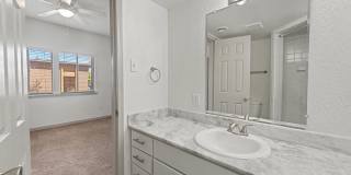 Oaks at Spring Valley Gallery 16