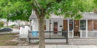 Spacious 3-bedroom, 1-bath home available now! Gallery 1