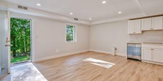 306 Clinton Avenue Gallery 9