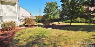 6860 Lakecrest Court Gallery 24
