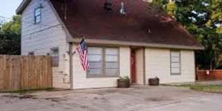 3005 First Street Gallery 1