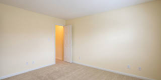 Holly Point Apartments Gallery 82