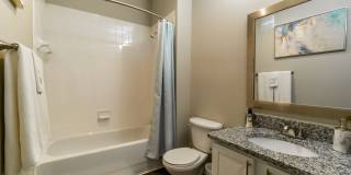 Oaks at Normandy Apartments Gallery 19