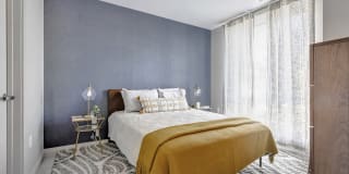 1550 on the Charles Gallery 4