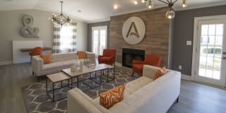 Averly Gallery 2