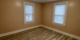 Newly Remodeled 4 Bed House Available Now! Gallery 13