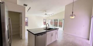 19010 SW 10th Street Gallery 11