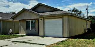 Cozy 3-Bedroom, 2-Bathroom Home with Garage in East Lubbock Gallery 3