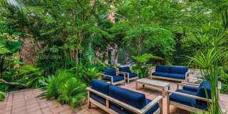 1749 NE Miami Ct Gallery 13