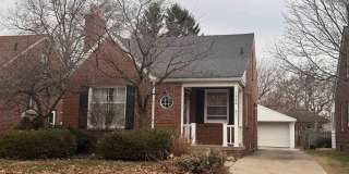 1992 Hawthorne Road Gallery 1
