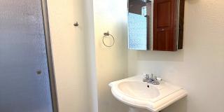 2136 Lafayette Street - 2136 Gallery 25