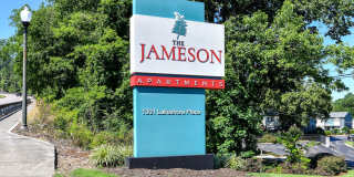 The Jameson Apartments Gallery 15