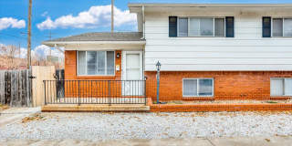 Tri-level Townhome Gallery 1