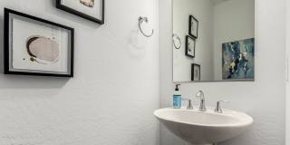 Luxury 2BR + Den Townhome in Amenity-Packed Community - Encanterra Gallery 12