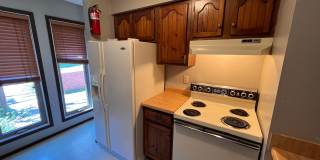 2 Bed/1.5 Bath Townhome in Iowa City! Gallery 1