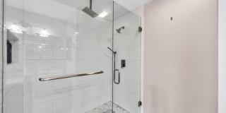 827 Oak Harbour Drive Gallery 33