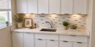 2665 Middle River Dr Gallery 1